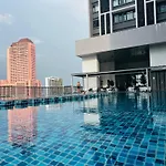 Chamber Kl Suite